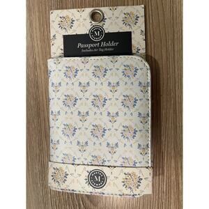 Martha Stewart Floral Passport Holder Elegant Travel Organizer Air Tag Holder